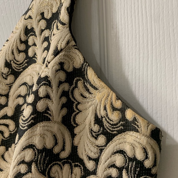 Vintage Inspired Min Brocade Dress - Picture 7 of 8